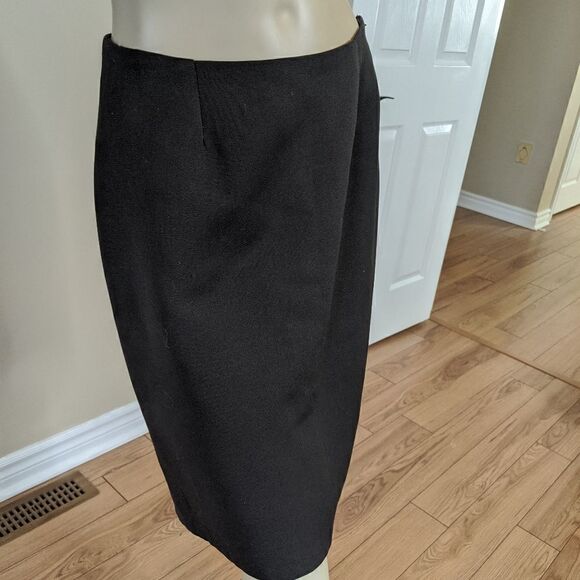 Moschino virgin wool straight midi skirt - Picture 9 of 9